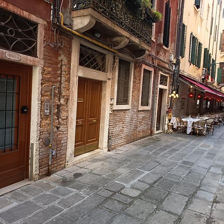 Ca Del Gambero Canal View ヴェネツィア エクステリア 写真