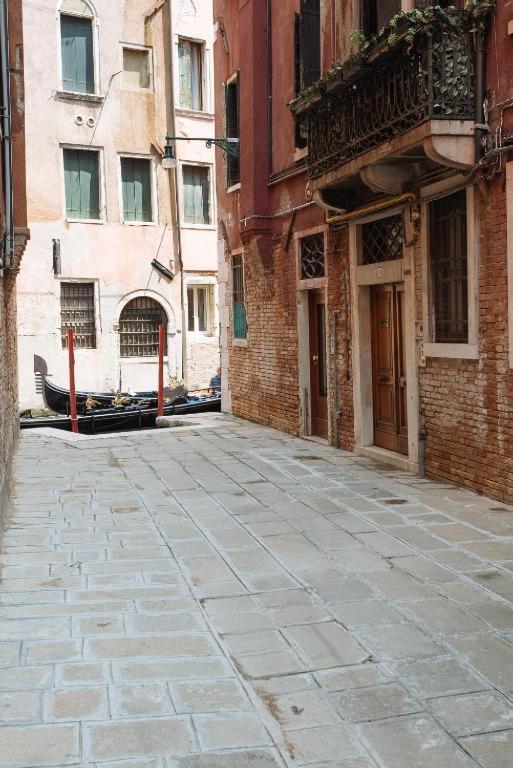 Ca Del Gambero Canal View ヴェネツィア エクステリア 写真