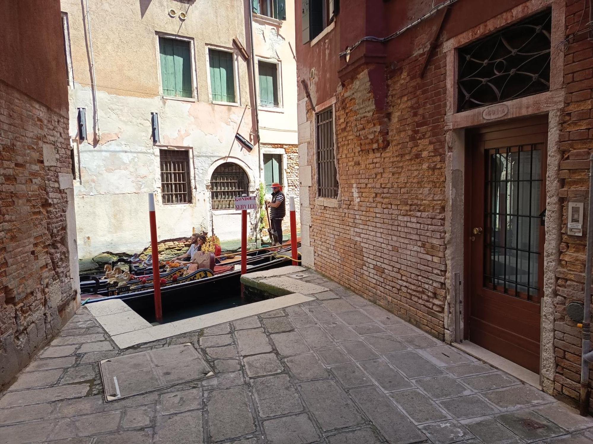 Ca Del Gambero Canal View ヴェネツィア エクステリア 写真
